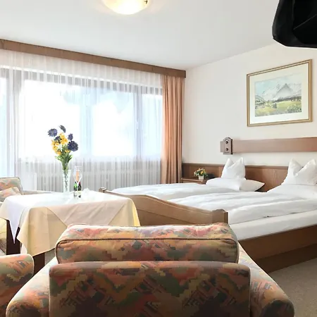 Gaestehaus Immenhof Bed & Breakfast 3*