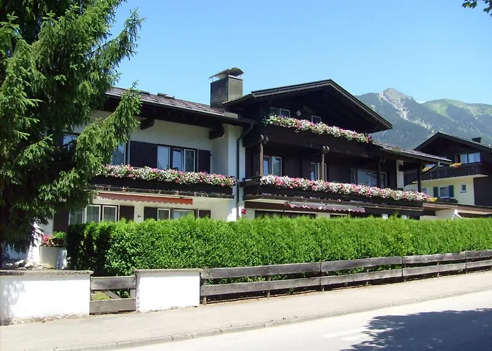فندق مبيت وإفطار Gaestehaus Immenhof 3*